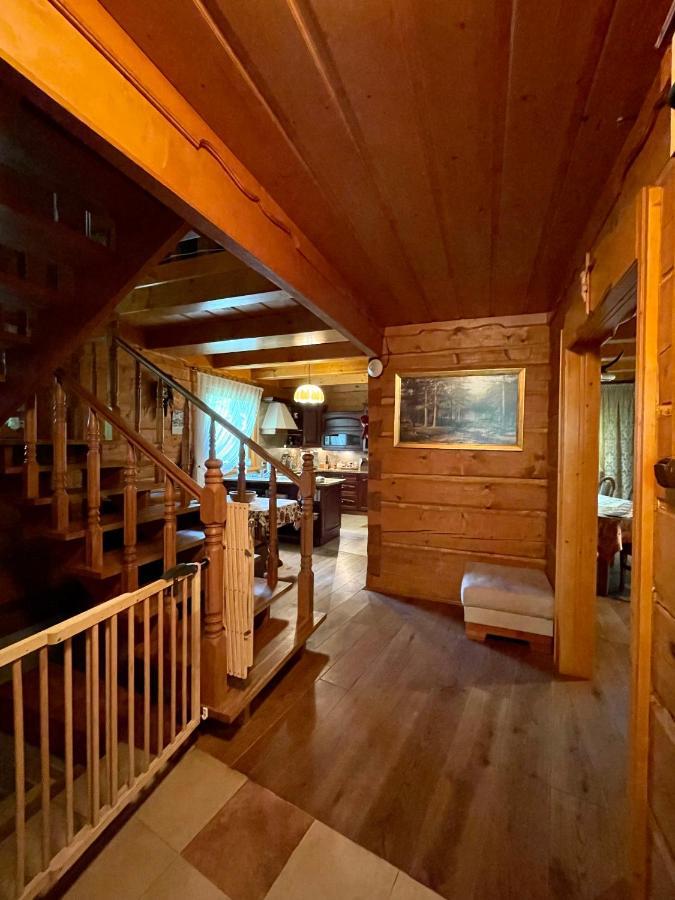 Villa Dom Z Bali Przy Szlaku à Kasina Wielka Extérieur photo
